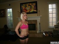 I Know That Girl - Hot Yoga - 06/08/2011