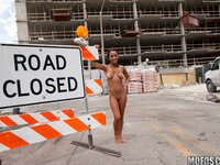Latina Sex Tapes - Latina Streaks in Construction Site - 09/04/2015