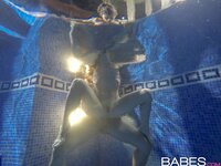 Babes - Aqua Vitae - 09/01/2016